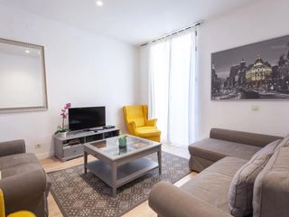 Amplio y confortable piso en la Puerta del Sol