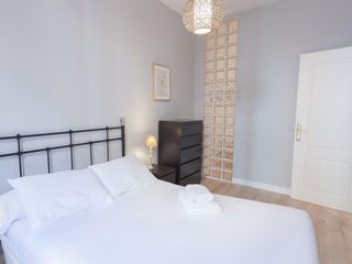 Amplio y confortable piso en la Puerta del Sol