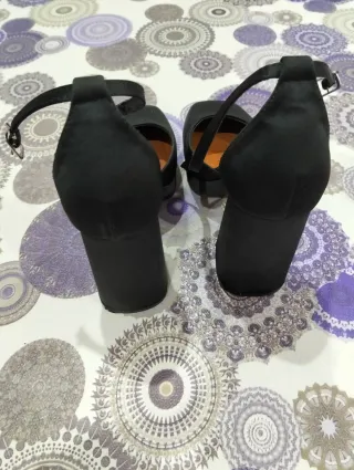 Zapatos de tacón negros Primark