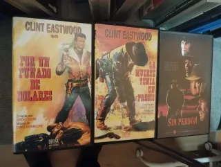 3 VHS Westerns Clint Eastwood