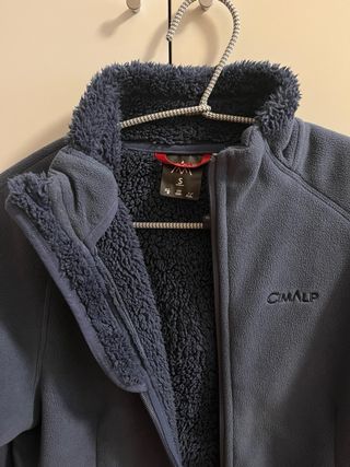 Chaqueta forro polar