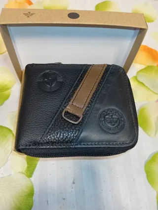 Cartera de Piel con Cremallera Negra