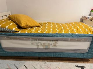 Barrera de seguridad infantil para cama