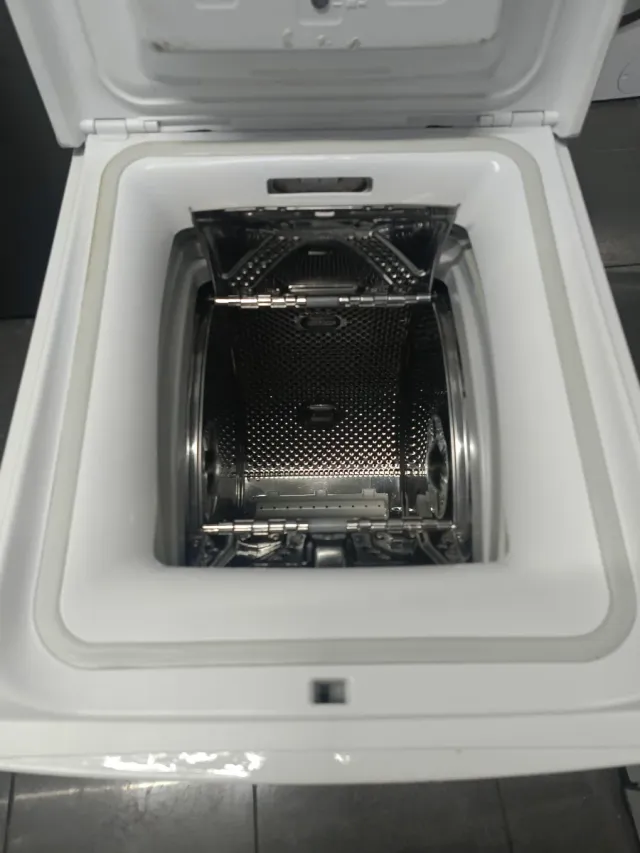 LAVADORA CARGA SUPERIOR WHIRLPOOL 7 KG A+