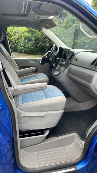 Volkswagen Multivan 2006 con averia