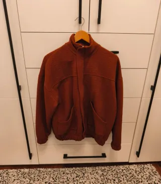 Bomber oversize textura granate