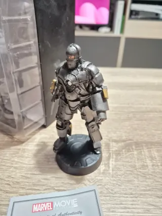 Figura Iron Man Mark I Marvel Movie Collection