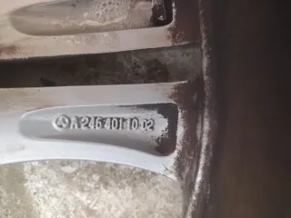 Llantas Mercedes 17 con Neumáticos