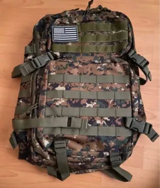 Mochila Táctica Militar MOLLE Resistente Agua