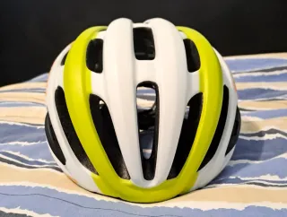 Casco Ciclismo Giro Foray Blanco/Amarillo