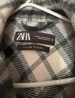 Sobrecamisa Zara cuadros blanco y negro