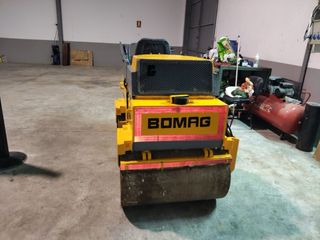 Compactador Bomag BW 120 ADL90