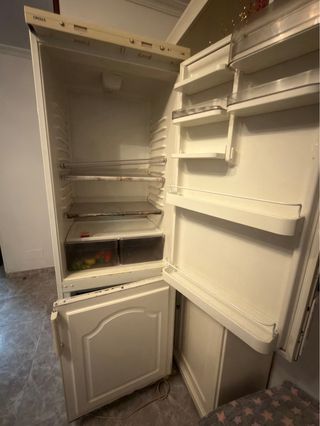 Nevera blanca