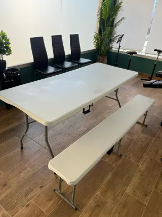 Mesa y Banco Plegables Blancos