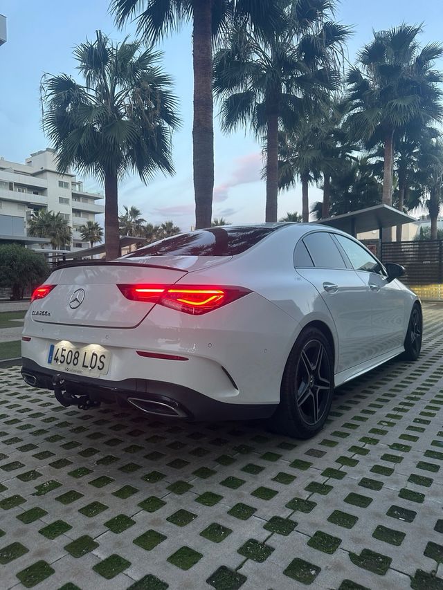 Mercedes-Benz Clase CLA 200