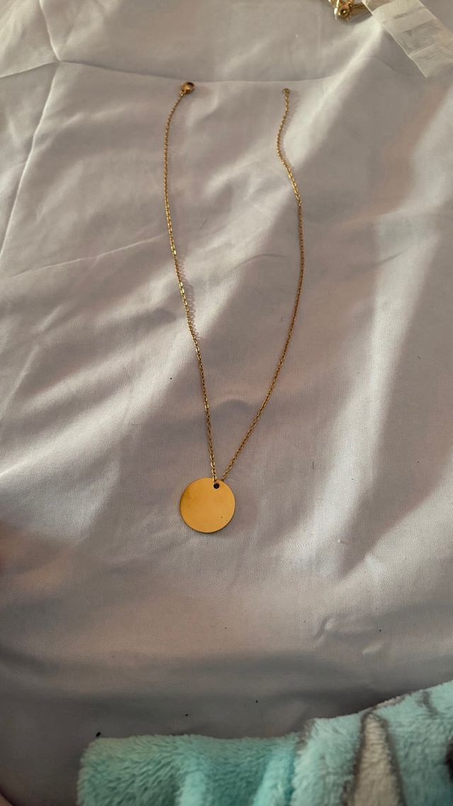 Catena in acciaio inossidabile placcata oro con ciondolo