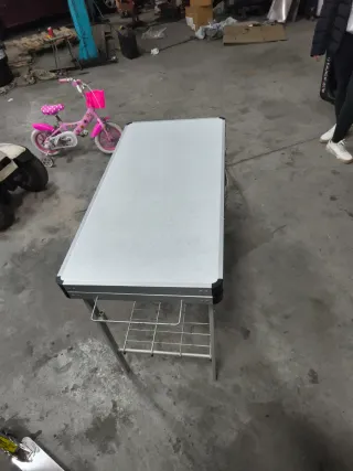 Mesa de camping plegable