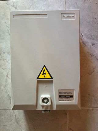 Caja CGP 100A 500V Schneider Electric