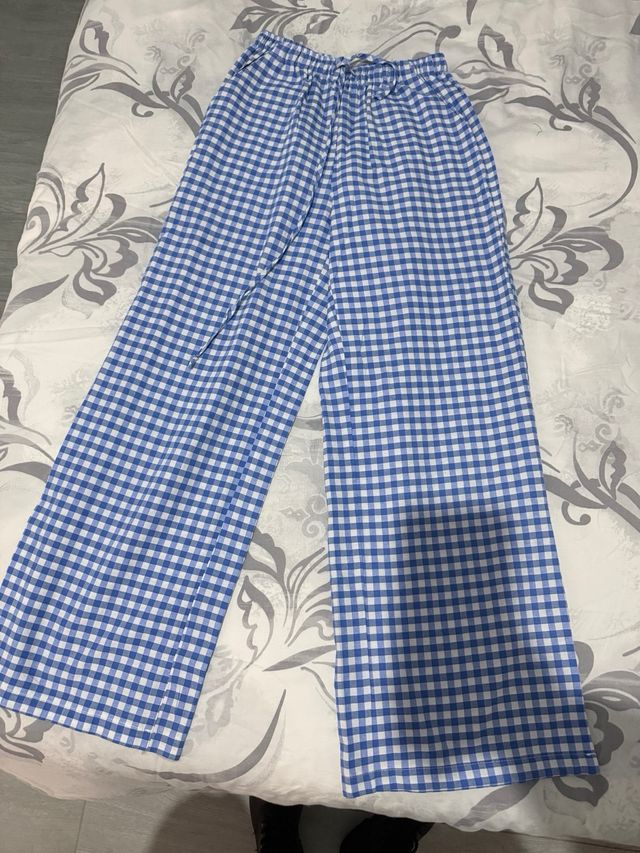 Pantalones cuadros vichy azules y blancos