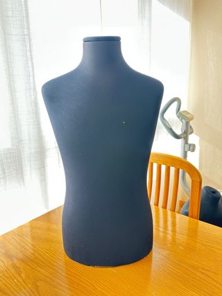 Maniquí Busto Hombre Negro