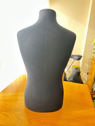 Maniquí Busto Hombre Negro