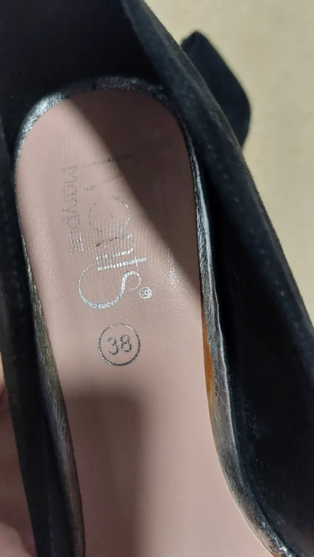 Zapatos de tacón negros talla 38