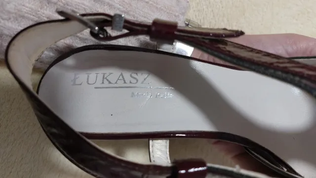 Zapatos de tacón negros talla 38