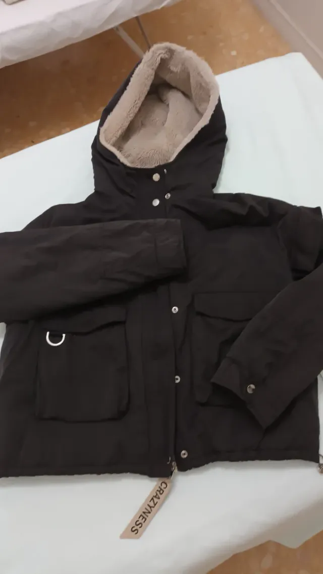 Chaqueta Bershka Mujer T. L O 40