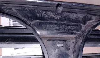 Rejilla frontal Mini Cromada