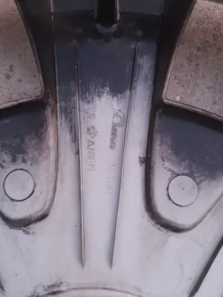 Tapacubos Mercedes 16 pulgadas