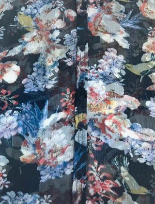 Camisa sin mangas Stradivarius floral