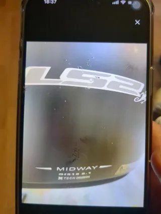 Casco de moto LS2 con visera