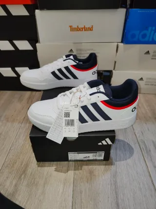 Adidas Hoops 3.0 Talla 44 sin estrenar