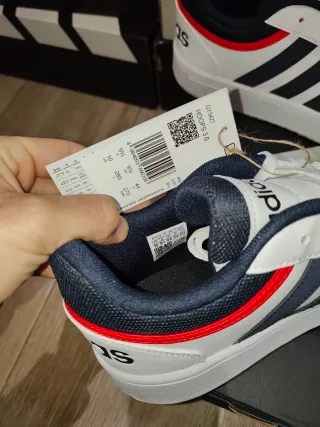 Adidas Hoops 3.0 Talla 44 sin estrenar