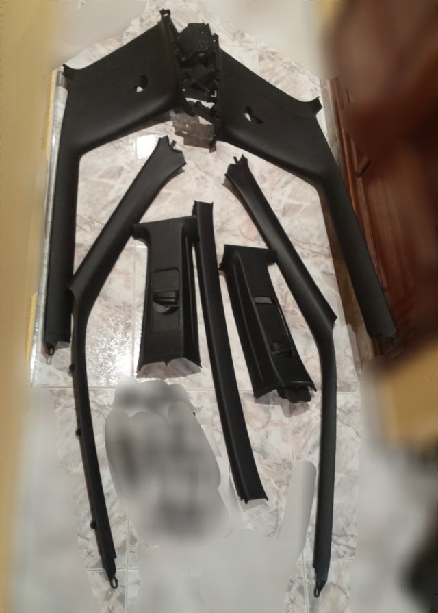 Montantes Interiores Golf MK3 20th Negros ORIGINAL