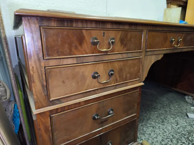Precioso Escritorio vintage madera alta calidad