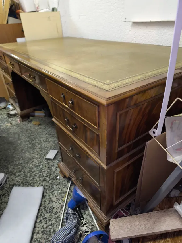 Precioso Escritorio vintage madera alta calidad