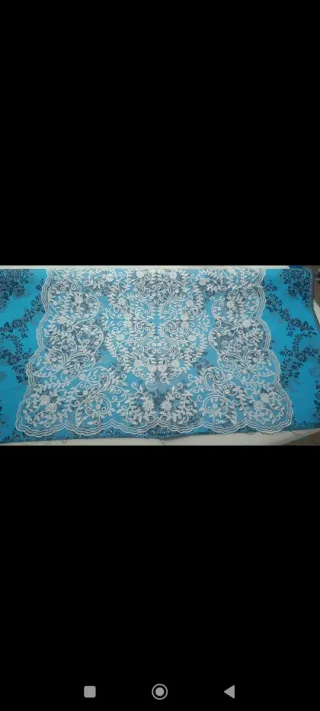 Tela fallera,manteletas,aderezo y peineta