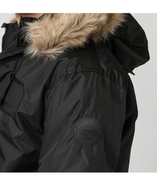 Geographical Norway. Parka negra. Talla L