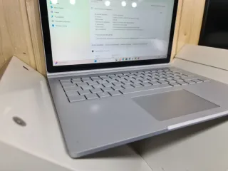 Microsoft Surface Book 2 Plata