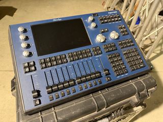 Consola de Iluminación ChamSys MagicQ MQ50