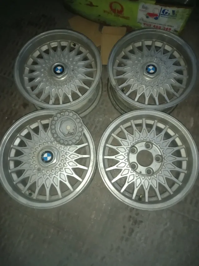 Llantas BMW 7Jx15 ET15 (E9, E3, E12, E28, E24, E23