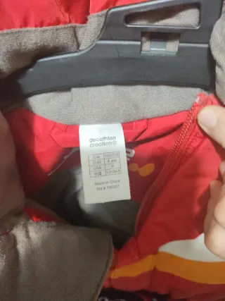 *Mono de nieve infantil con guantes