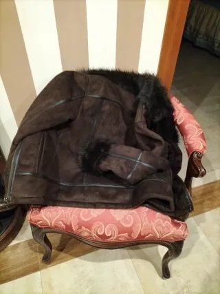 Chaquetón piel vuelta AMTEA marrón