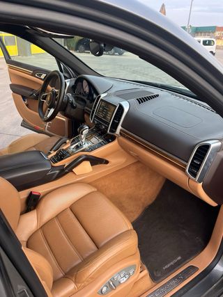 Porsche Cayenne S 4.2