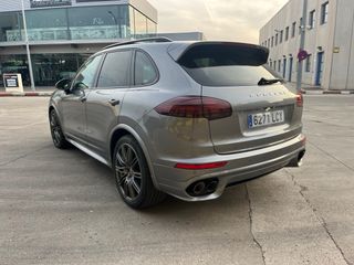 Porsche Cayenne S 4.2