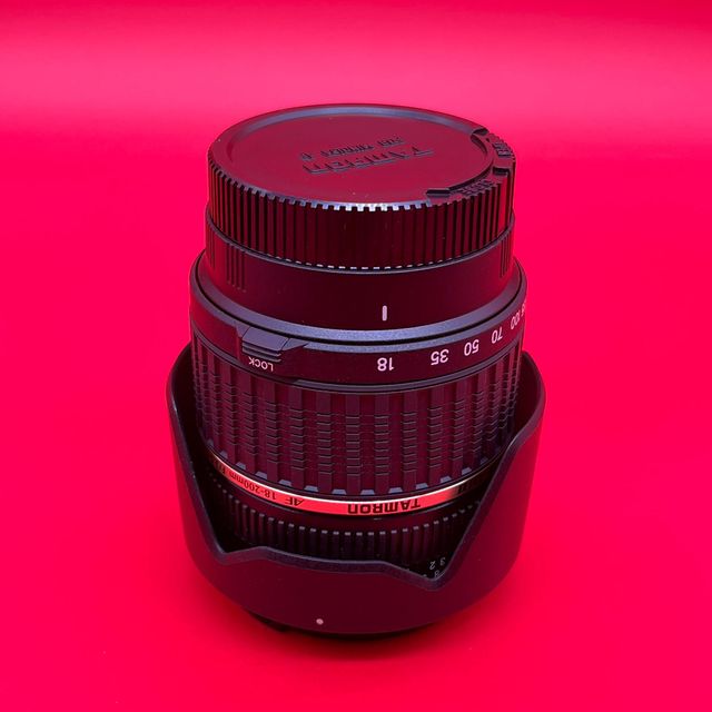 Tamron AF 18-200mm F/3.5-6.3 XR Di II VC Objetivo