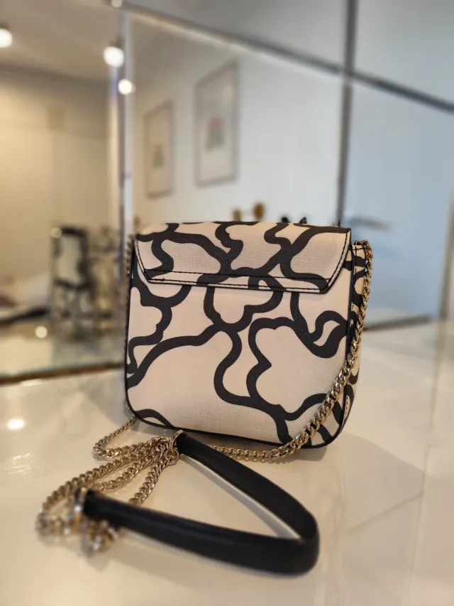 Bolso Tous Kaos Blanco y Negro