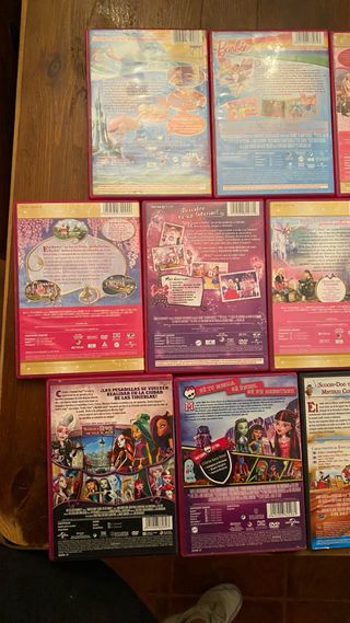 Lote DVDs Barbie y Scooby-Doo y Monster High.