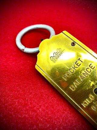 2 bilance da tasca antiche. COCACO e REBÜRE